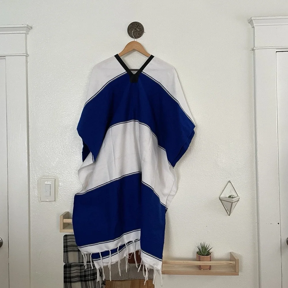 LA Dodgers‎ Poncho Sarape Acrylic Cotton One Size